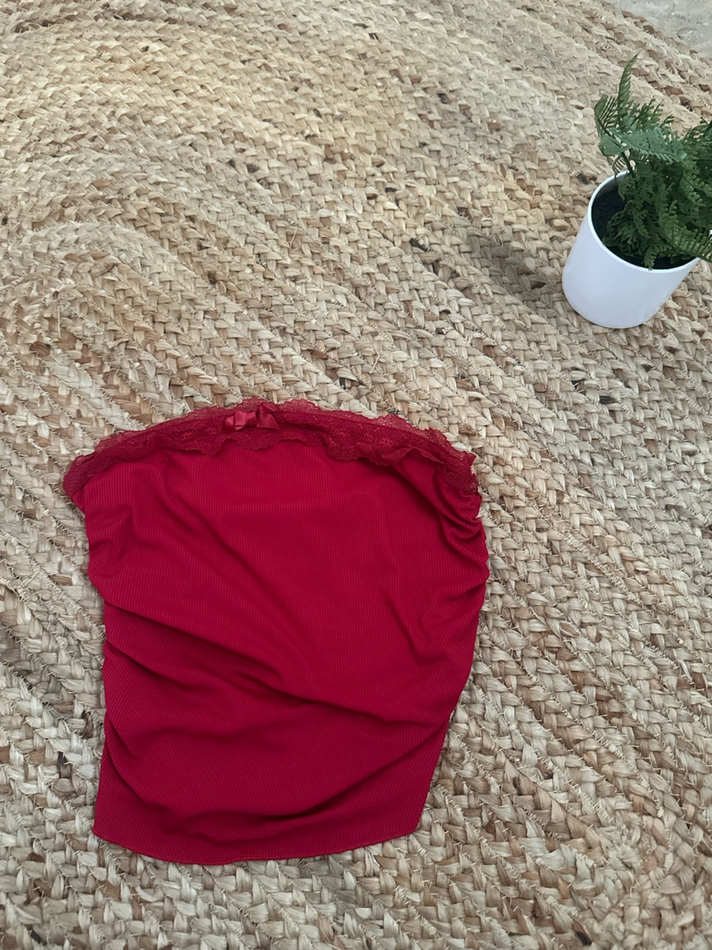 RED RUCHED SIDE TUBE TOP